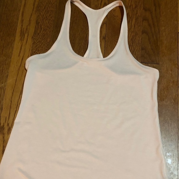 Lululemon Racerback tank size 6 light pink - Picture 1 of 5